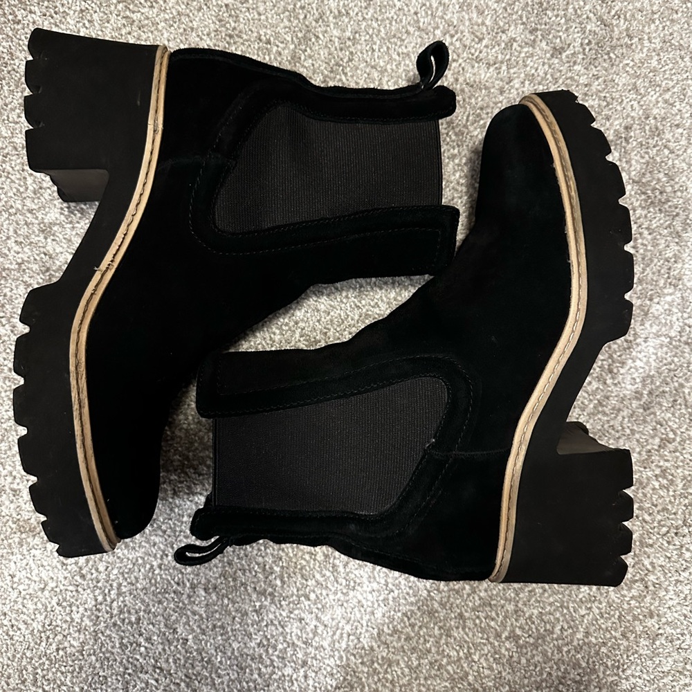 Dolce Vita Black Suede Hawk H2O waterproof booties - Like new